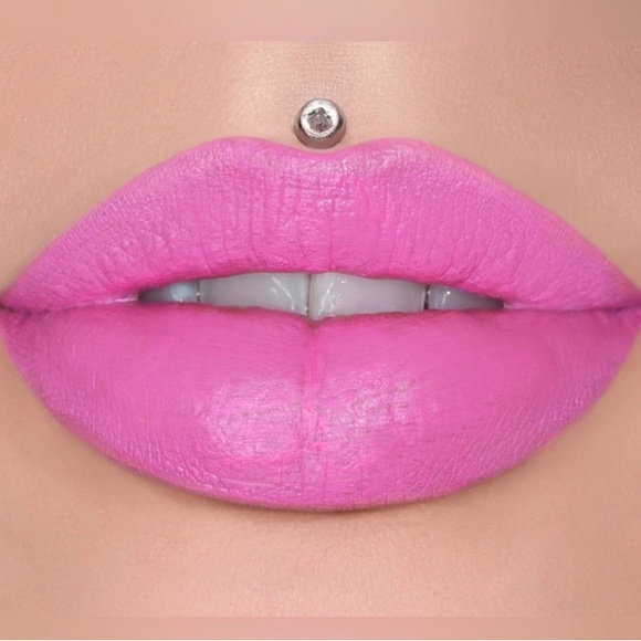 Jeffree Star Other - Jeffree Star Pink Messiah Velvet Trap Lipstick White NIB Cosmetics